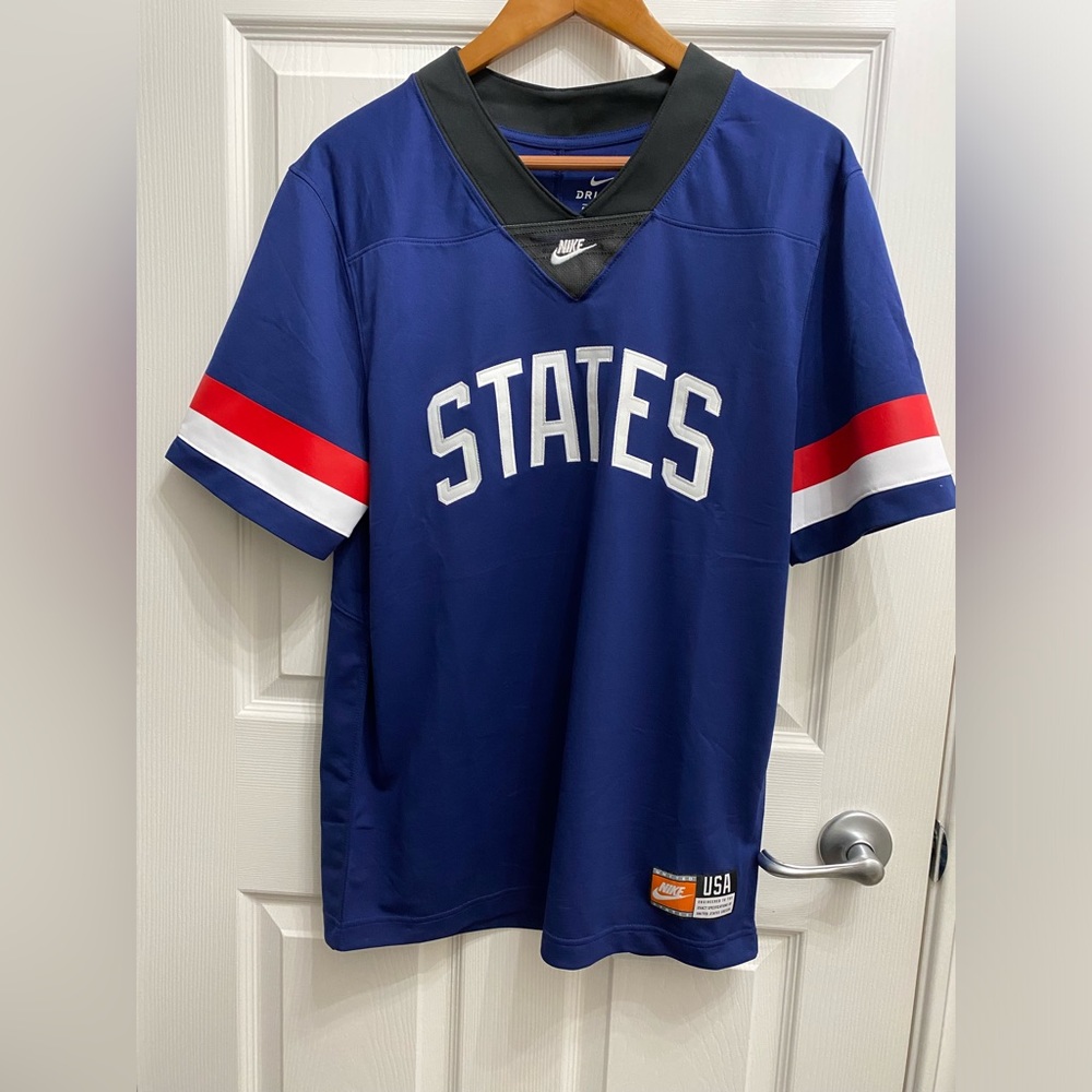 Nike STATES football version Sz small